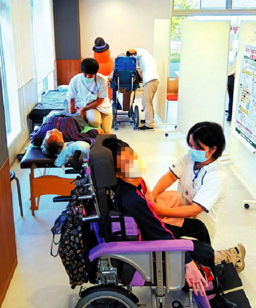 心も体もほっとひと息、笑顔でつながるマッサージ